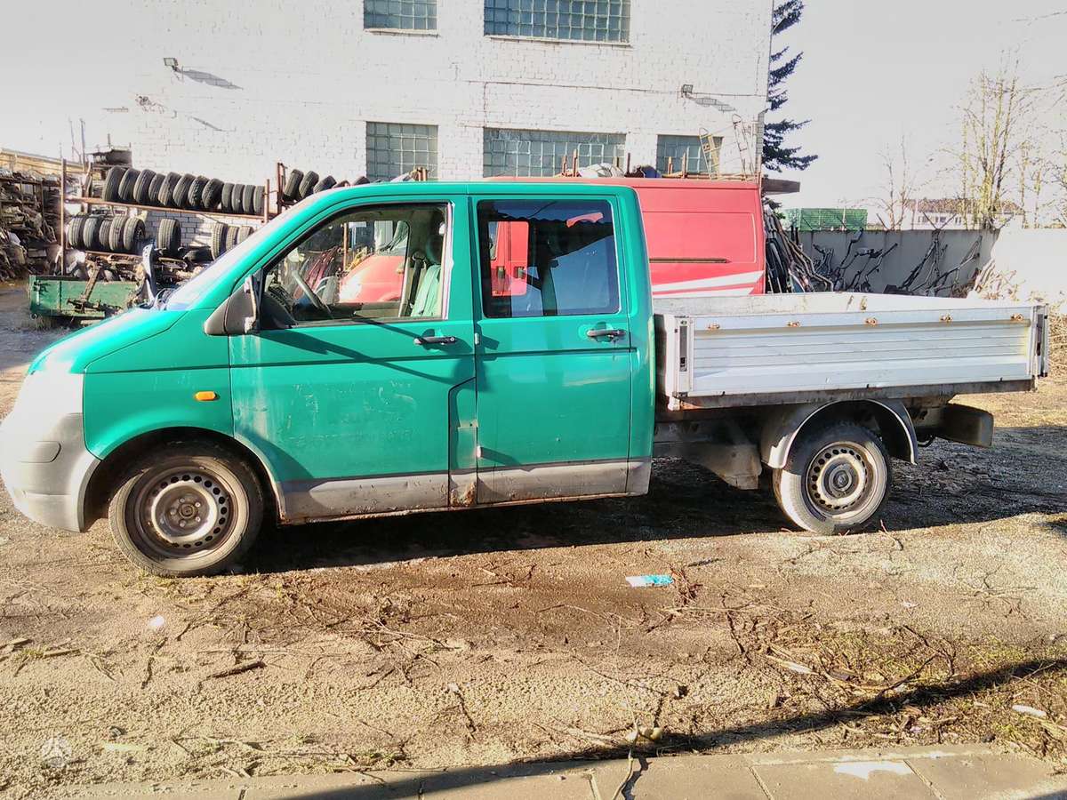 Volkswagen Transporter, cargo vans
