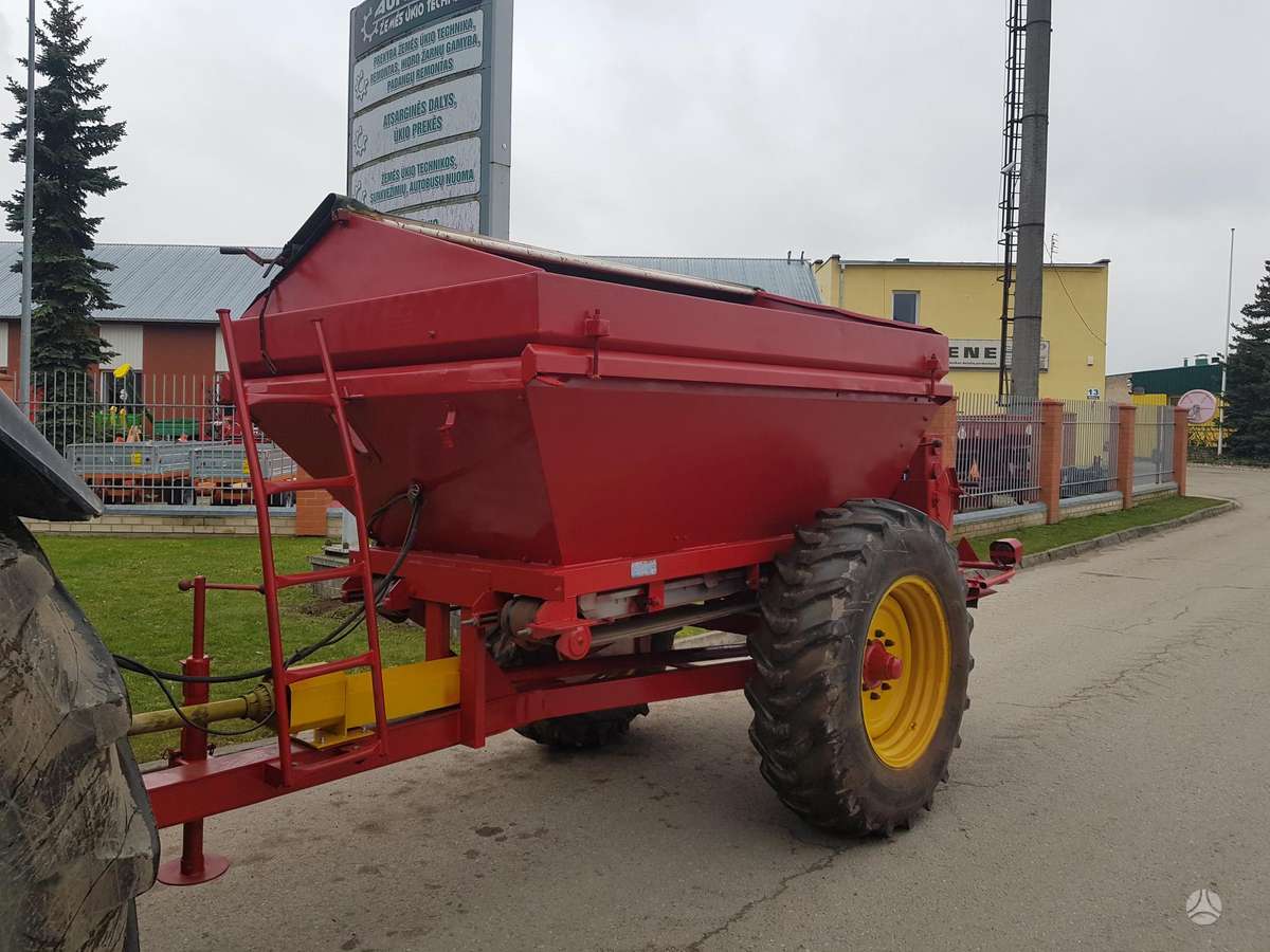 Bredal B-4, spreaders