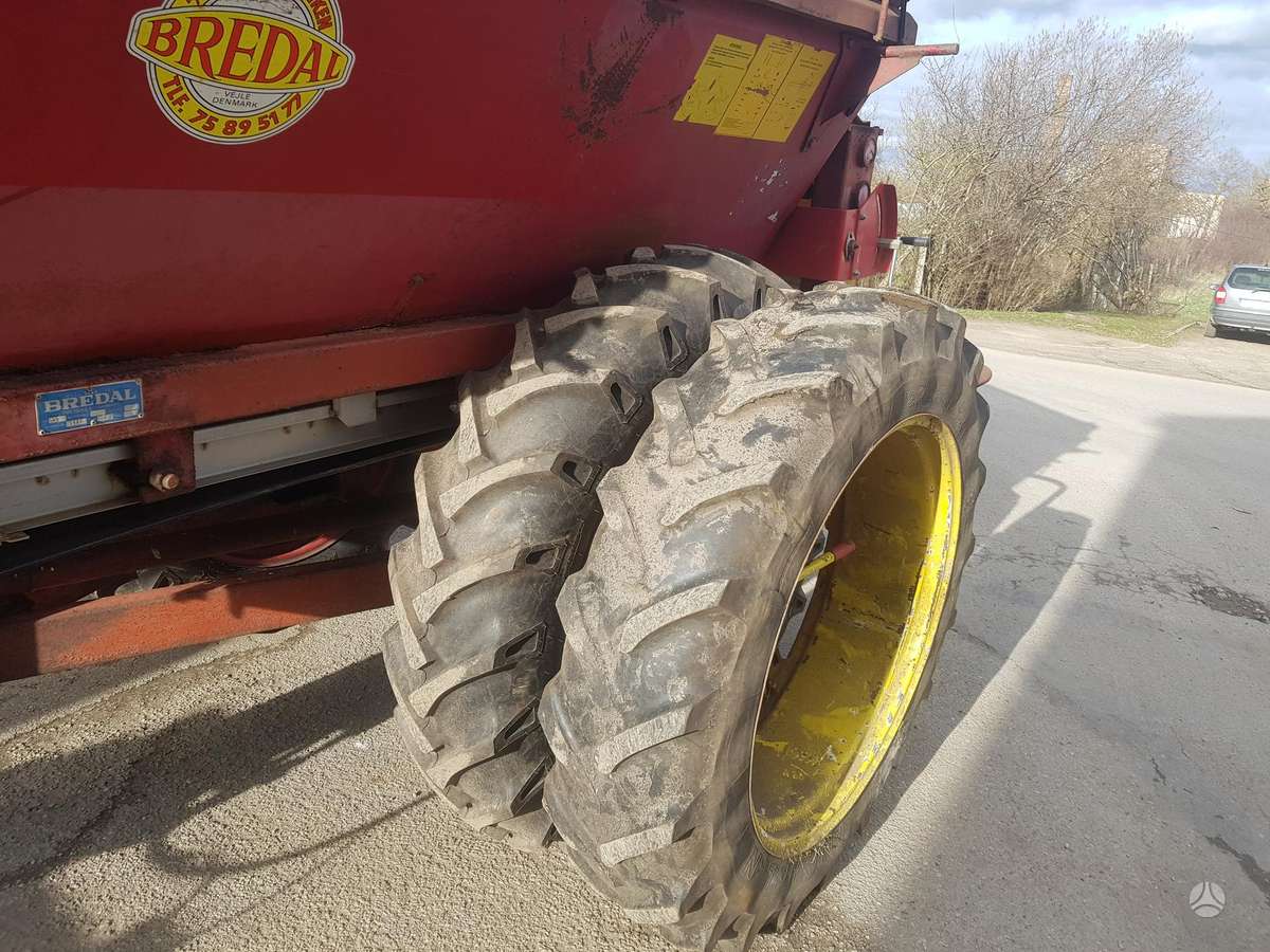 Bredal B-4, barstytuvai