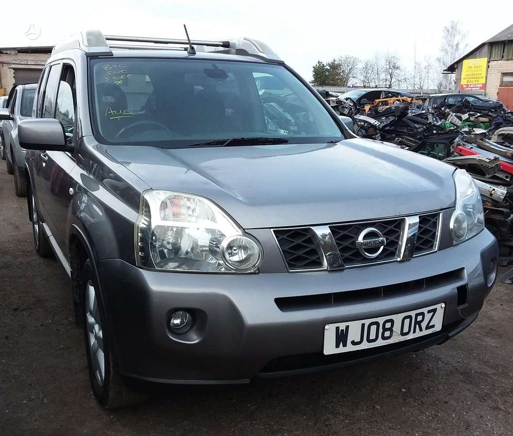 Nissan X-Trail dalimis