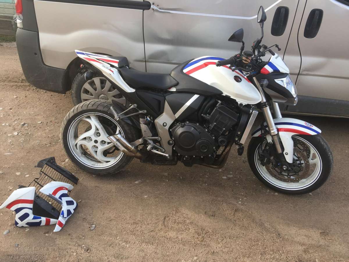 Honda CB, street / классические