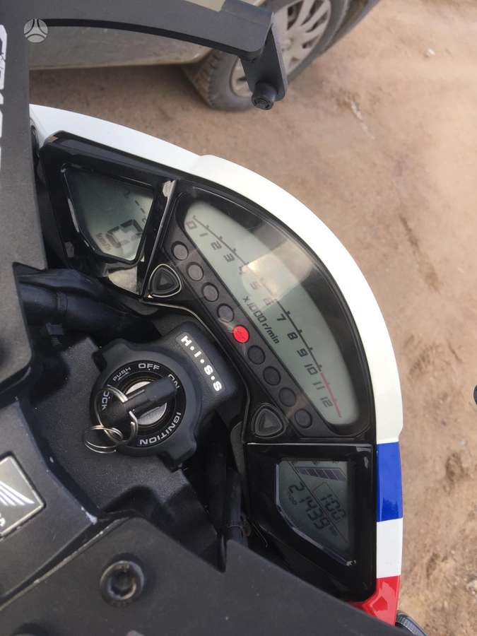 Honda CB, street / klasikiniai
