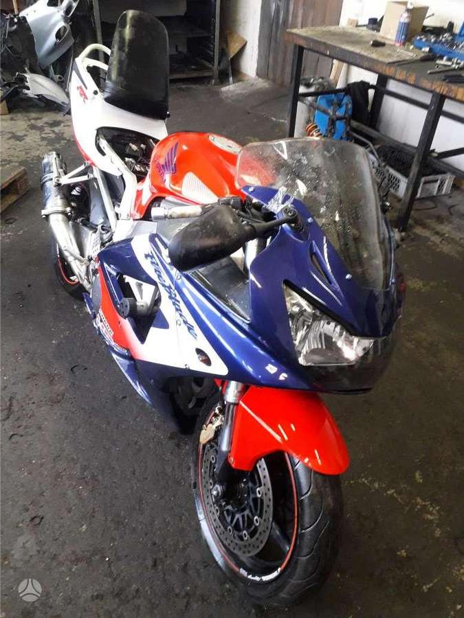 Honda CBR, sportiniai / superbikes