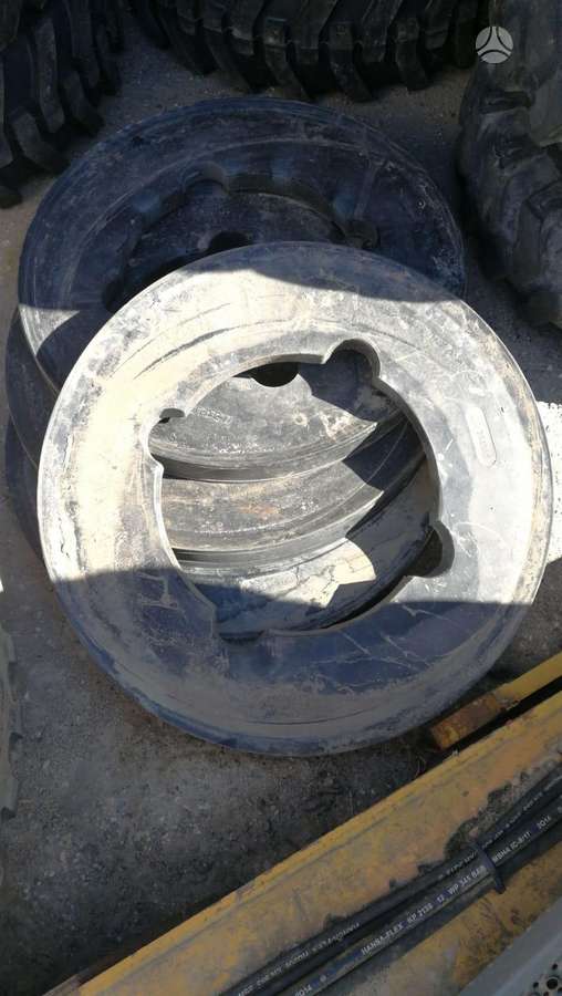 Mitas KUMHO, SOLIDEAL