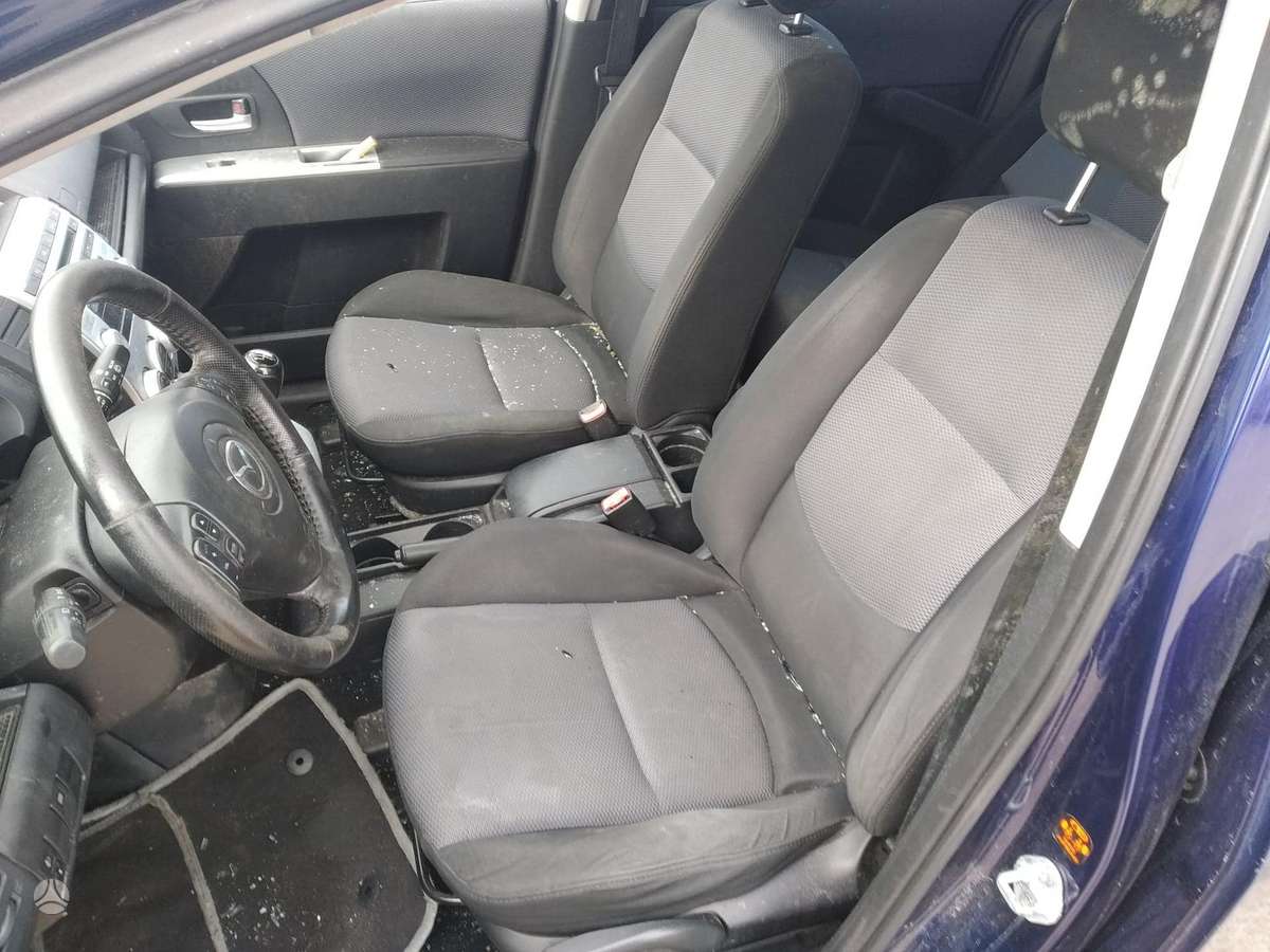 Mazda 5 dalimis. Dirbame nuo 9h iki 18h