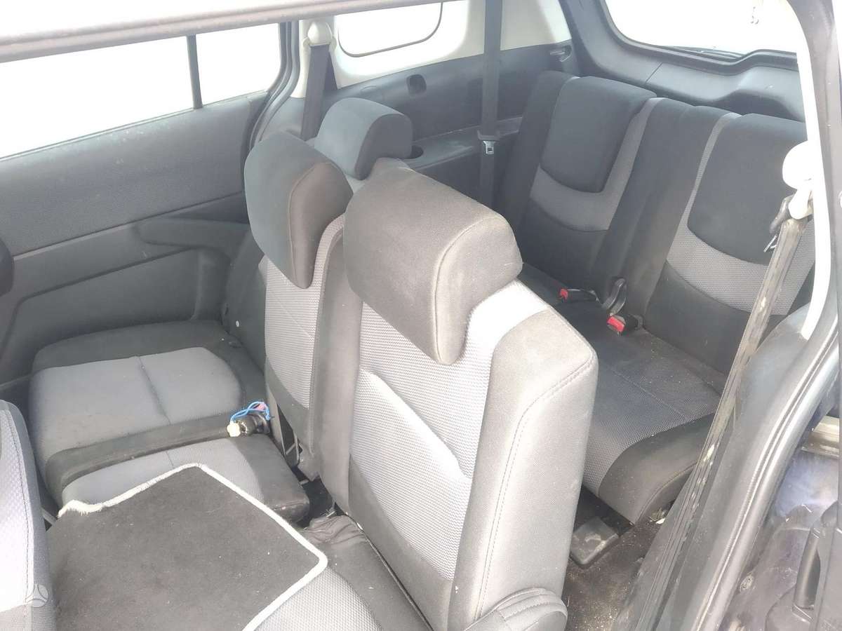 Mazda 5 dalimis. Dirbame nuo 9h iki 18h