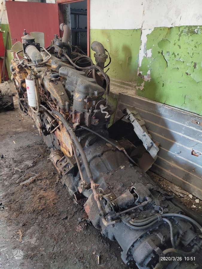 Caterpillar 00, trucks