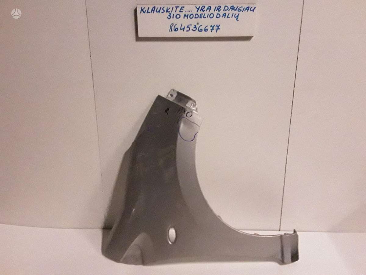 Nissan Pixo