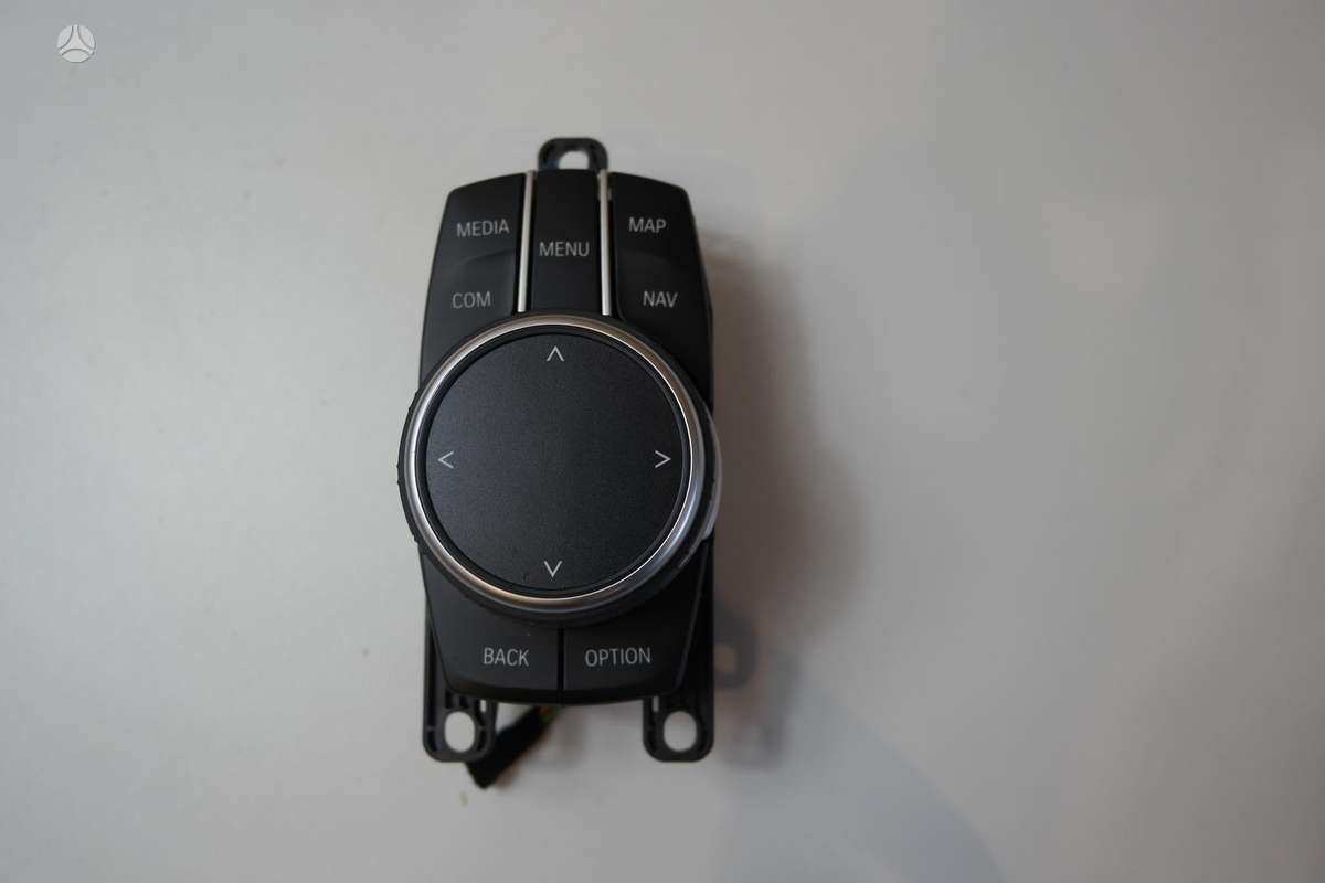 BMW 5 serija, 62108783595, бамперы (буфера)