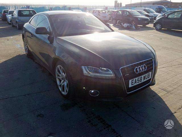 Audi A5 dalimis. Automobilis ardomas dalimis запасные части автомобиля