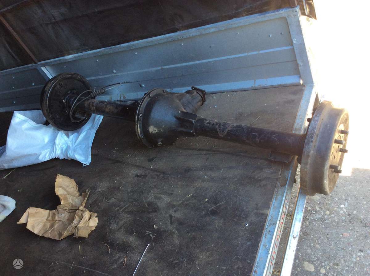 GAZ 24 chassis parts