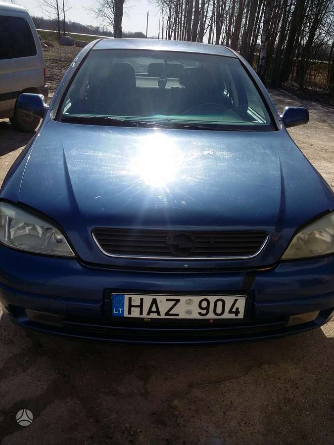 Opel Astra dalimis. Europa dalimis