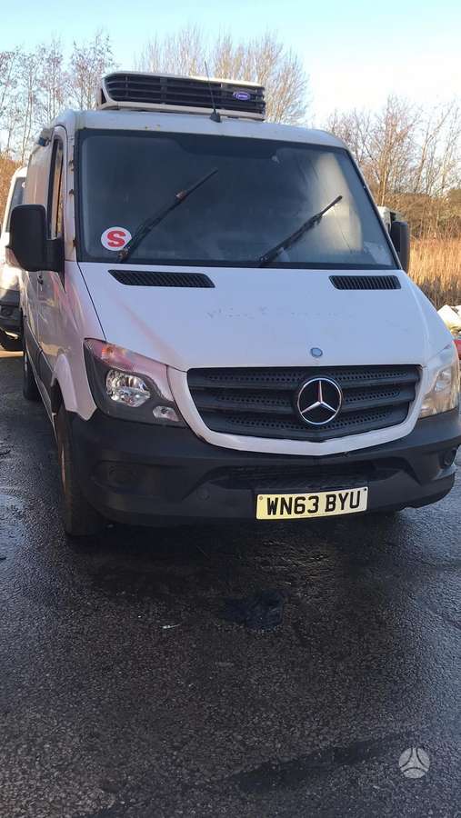 Mercedes-Benz Sprinter, cargo vans