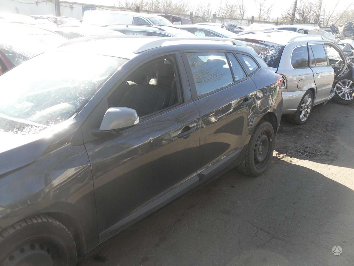 Renault Megane по частям