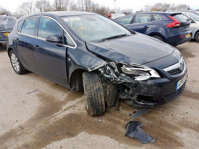 Opel Astra dalimis