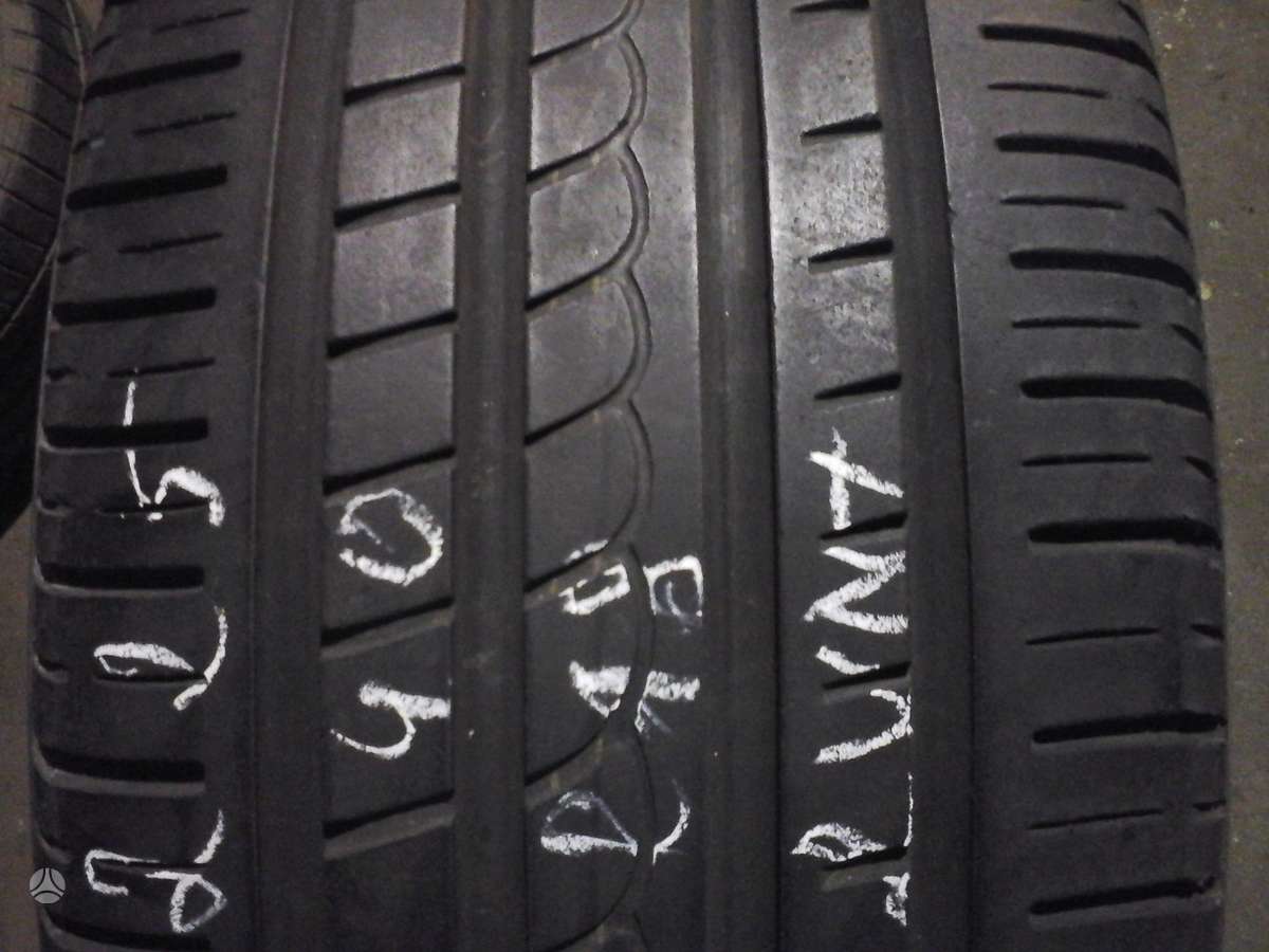 Bridgestone, vasaras 225/40 R18