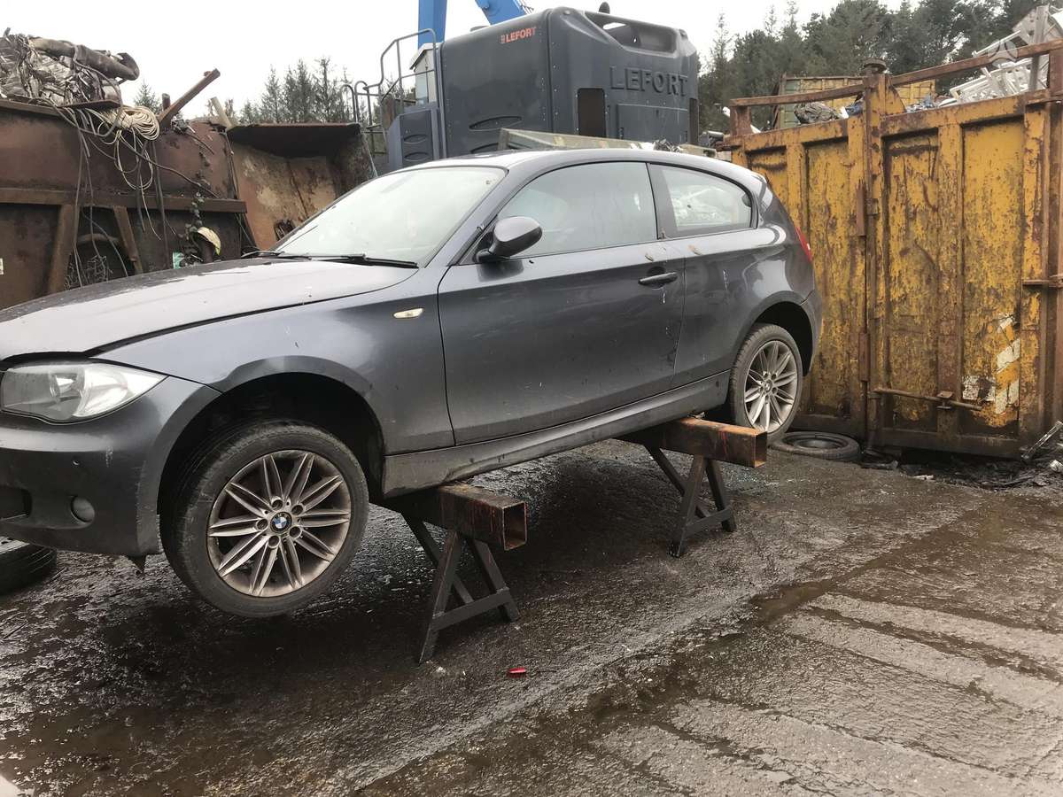 BMW 118