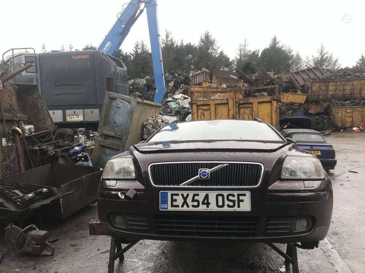 Volvo V50