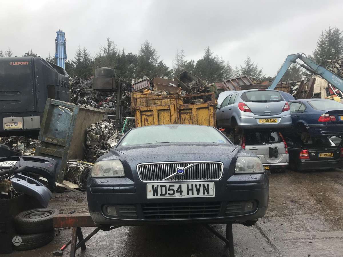 Volvo V50