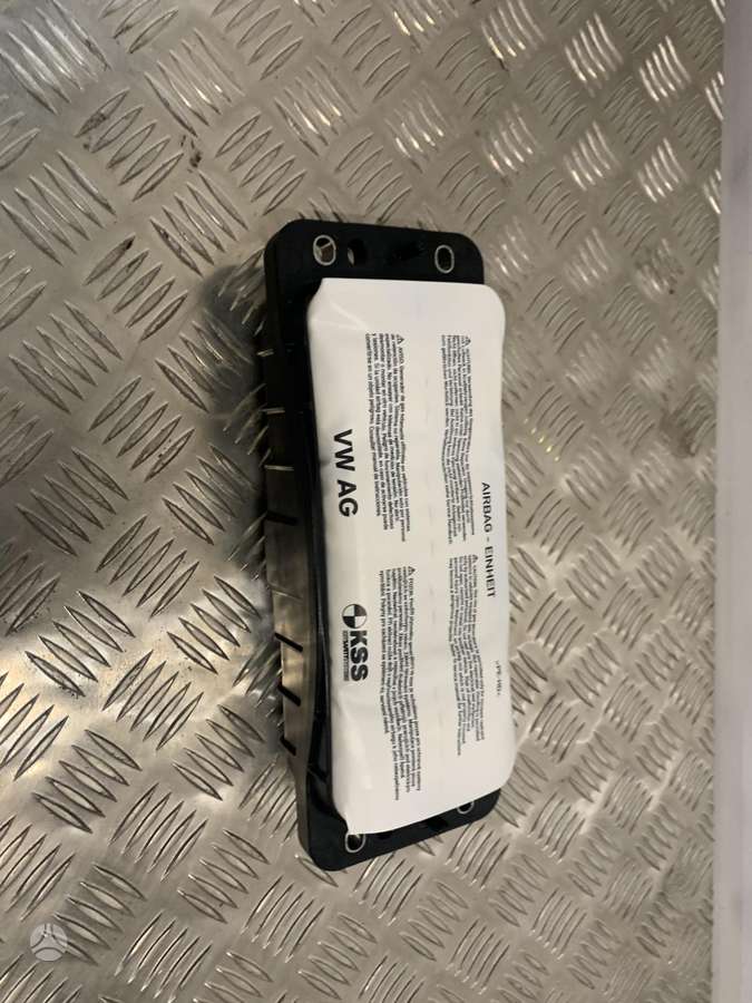 Volkswagen Golf for parts