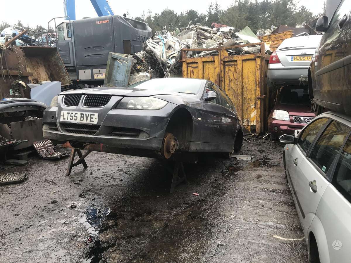 BMW 3 serija