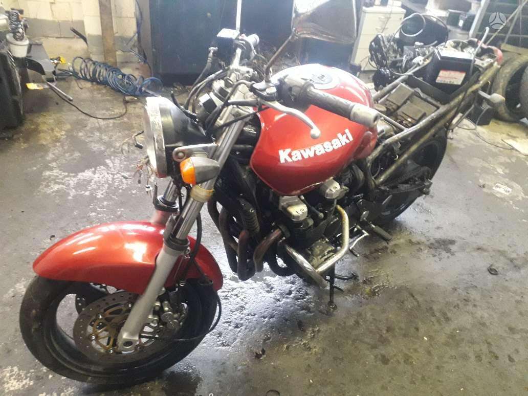 Kawasaki ZR, street / classic