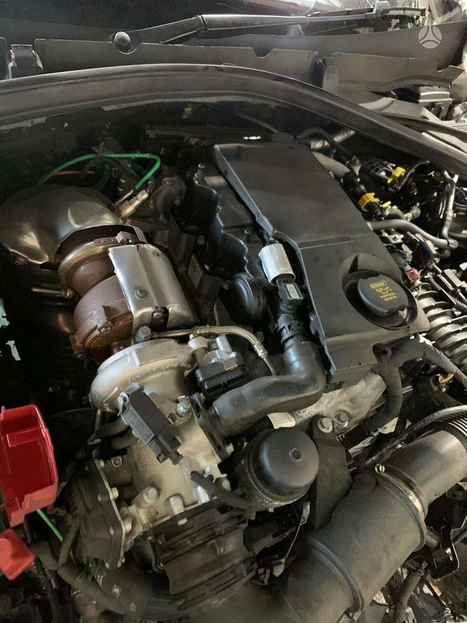 Jaguar F-Pace, 204DTD, engine parts
