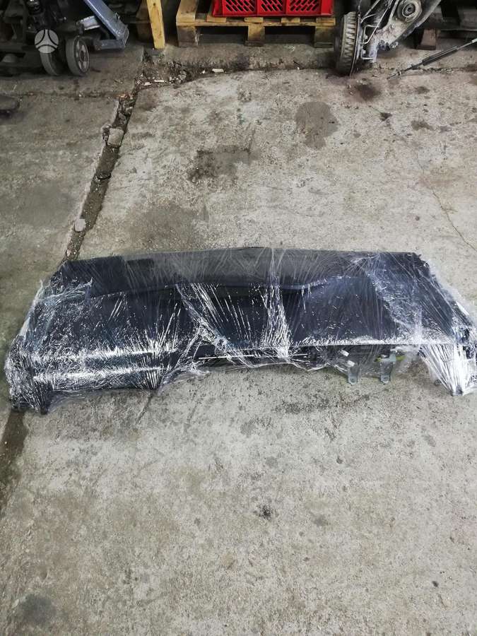 Toyota Prius dashboard, airbags