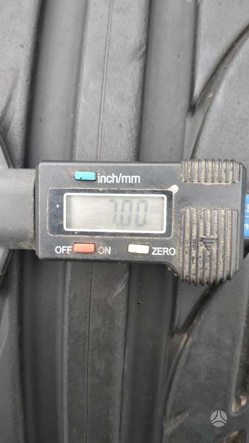Bridgestone, summer 245/45 R19