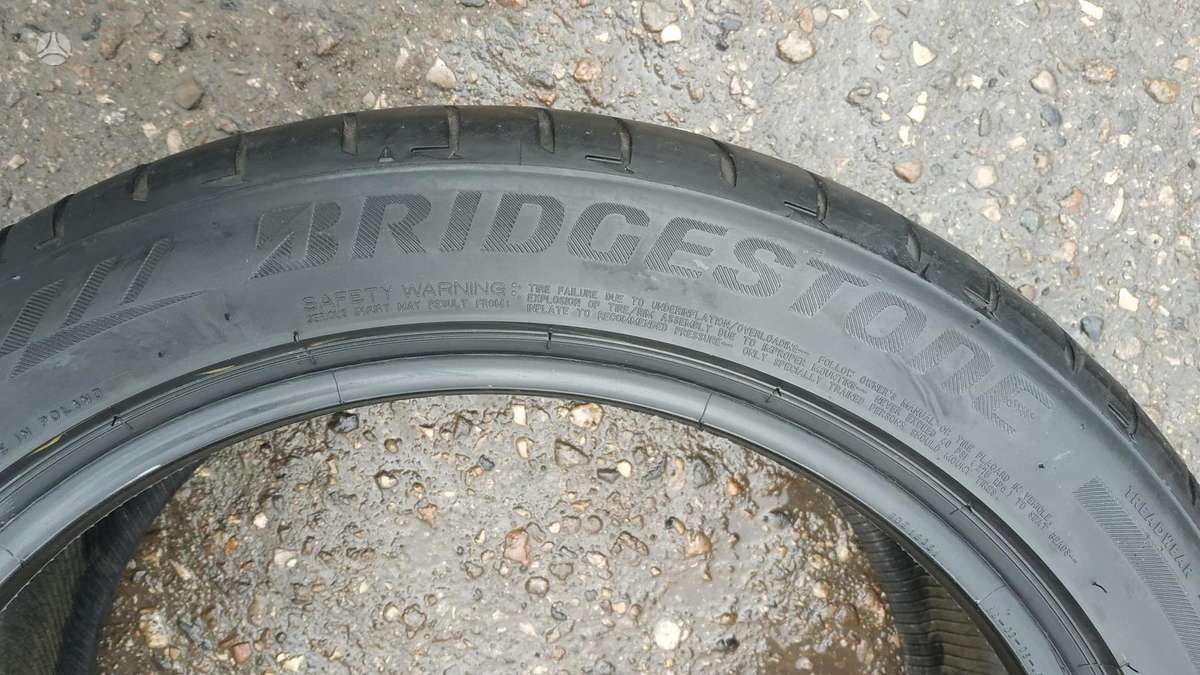 Bridgestone, vasarinės 245/45 R19