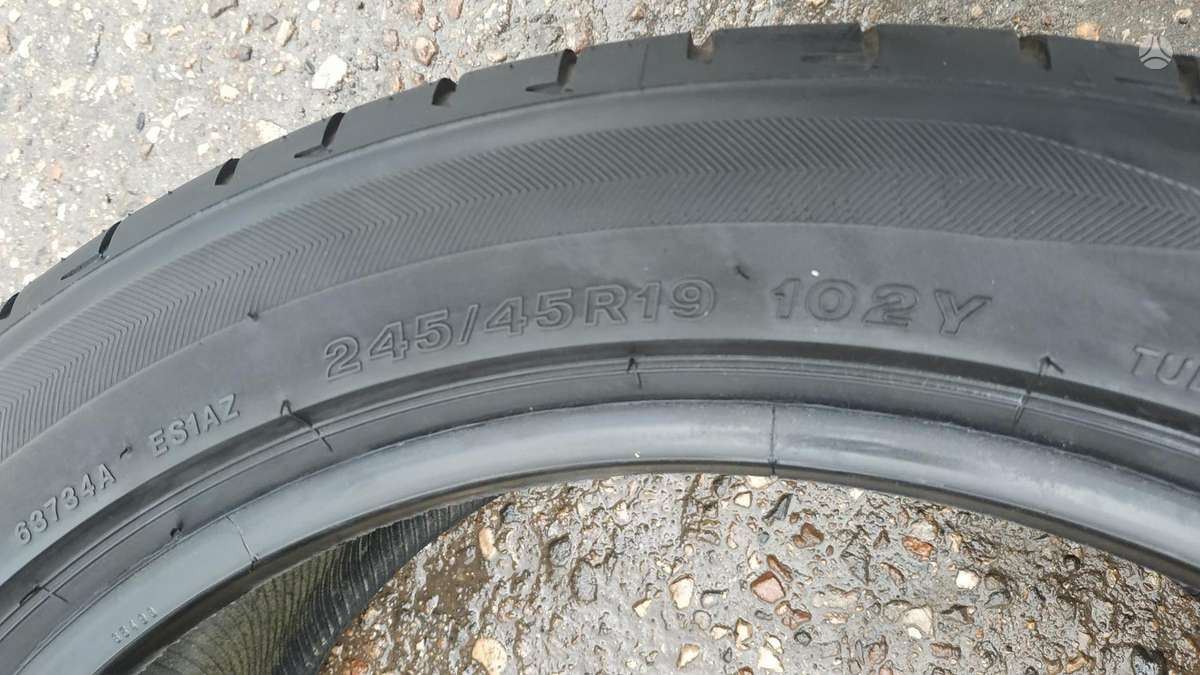 Bridgestone, vasarinės 245/45 R19