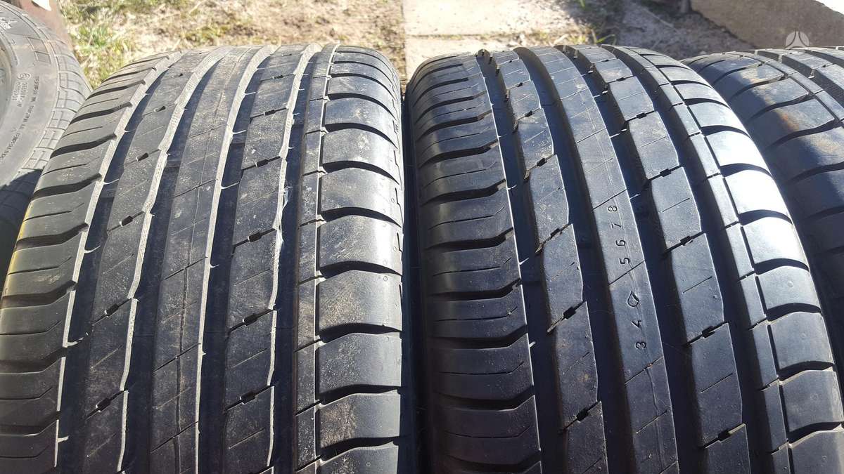 Nokian Hakka Blue, summer 215/45 R18