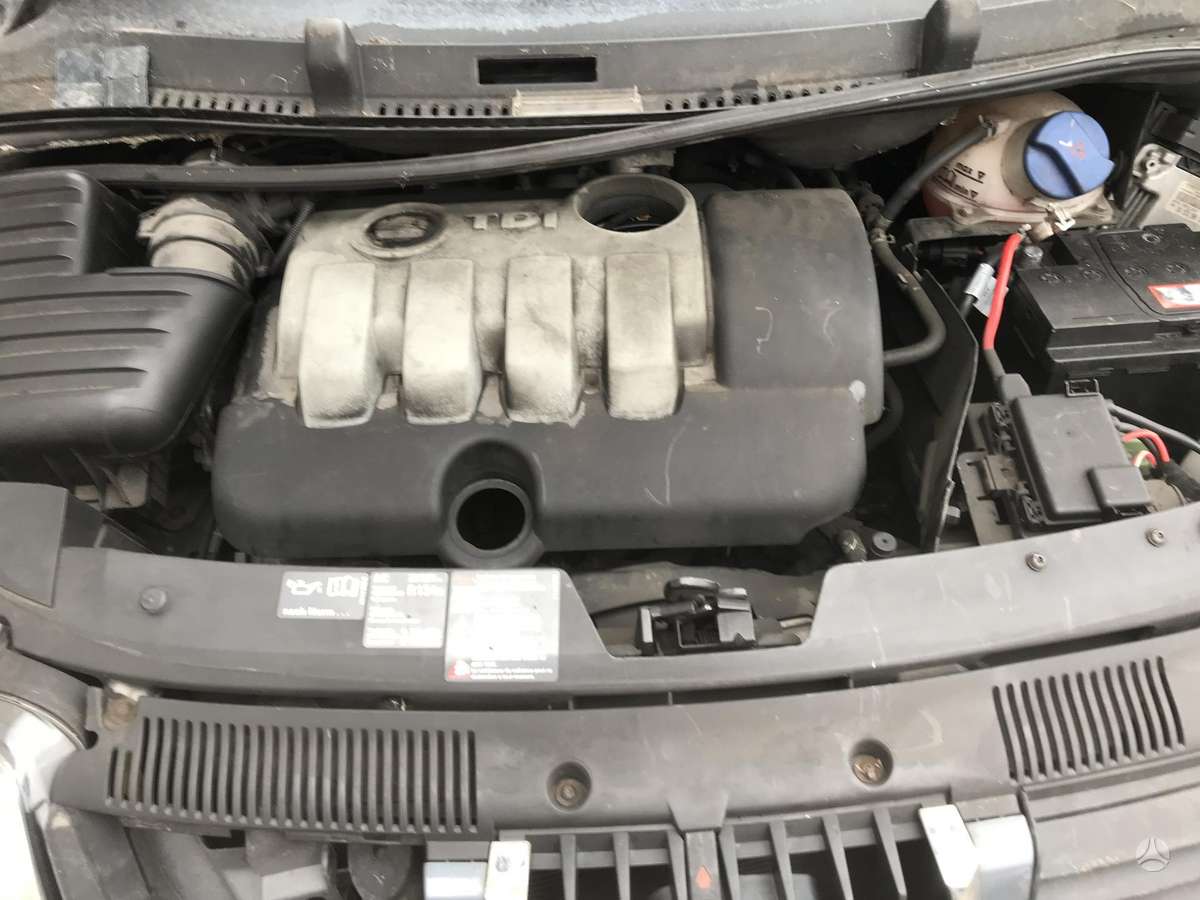 Seat Alhambra по частям. Brt 103kw