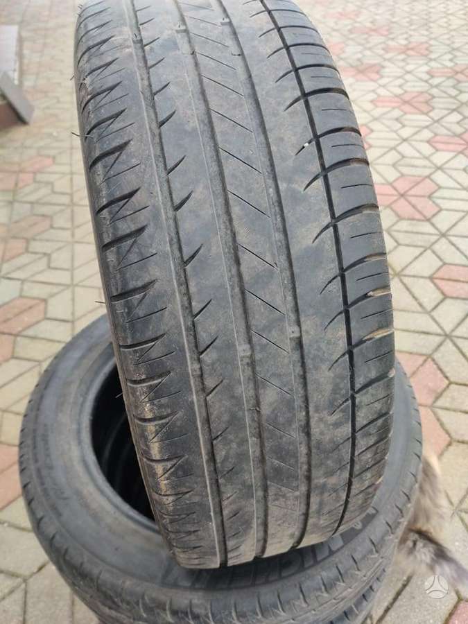 Michelin, vasarinės 215/55 R17