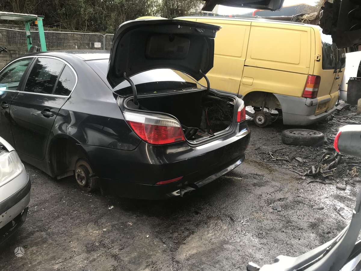 BMW 5 serija