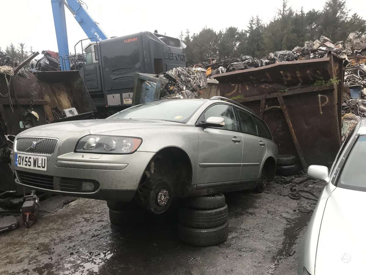 Volvo V50