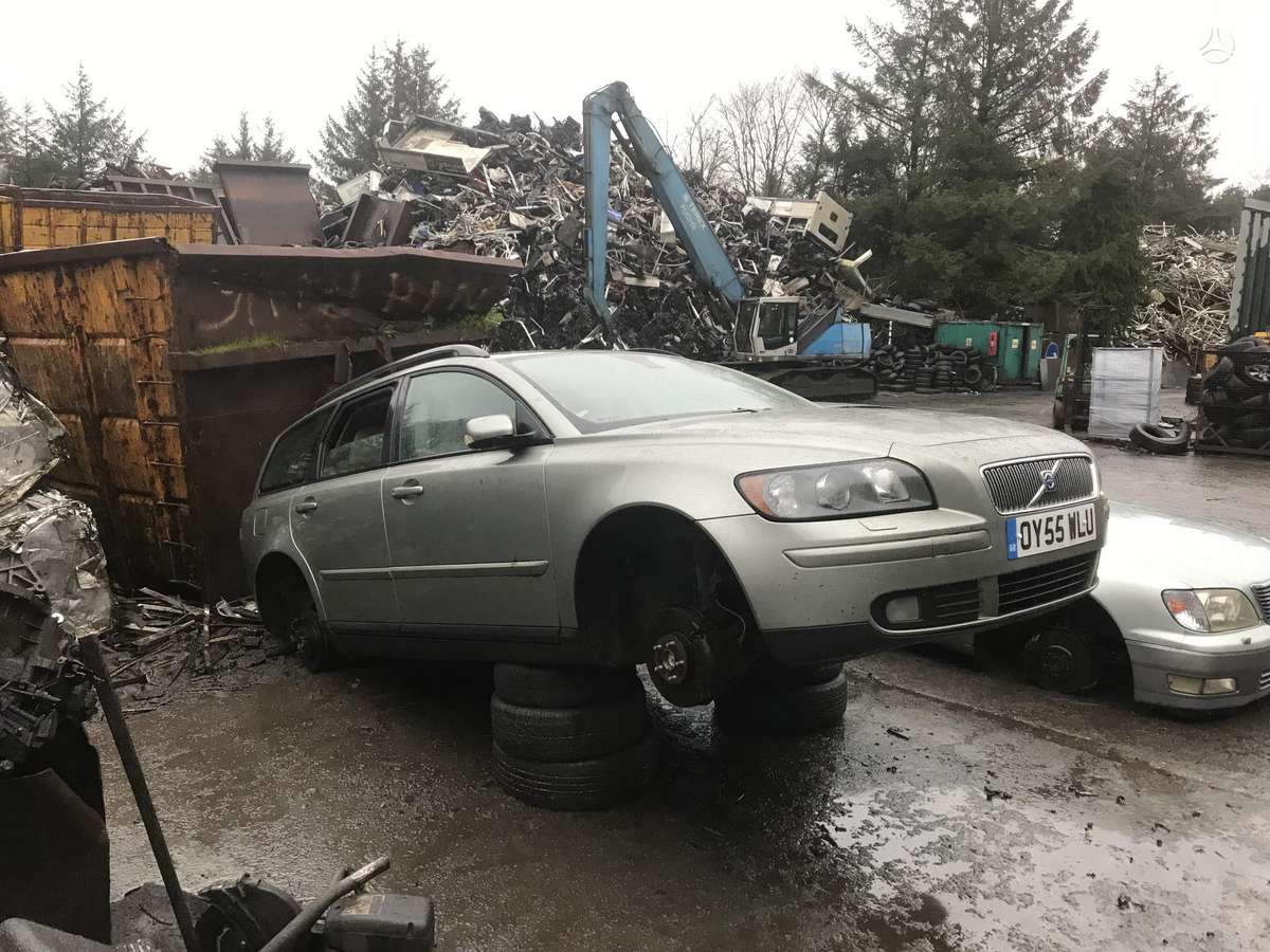 Volvo V50