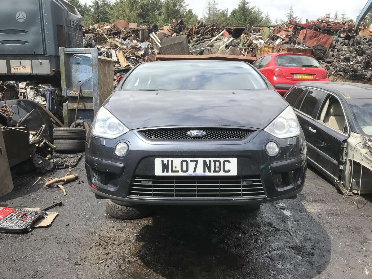 Ford S-MAX