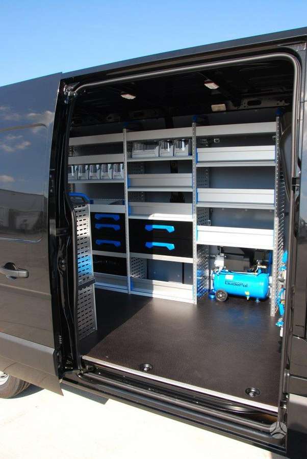 Ford Transit, krovininiai mikroautobusai