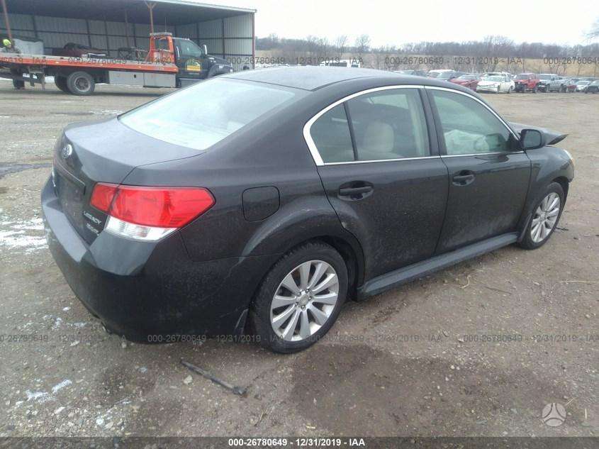 Subaru Legacy по частям