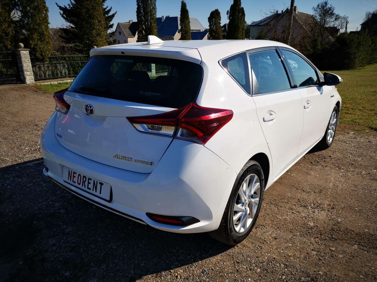 Toyota Auris, 1.8 l., Хэтчбек