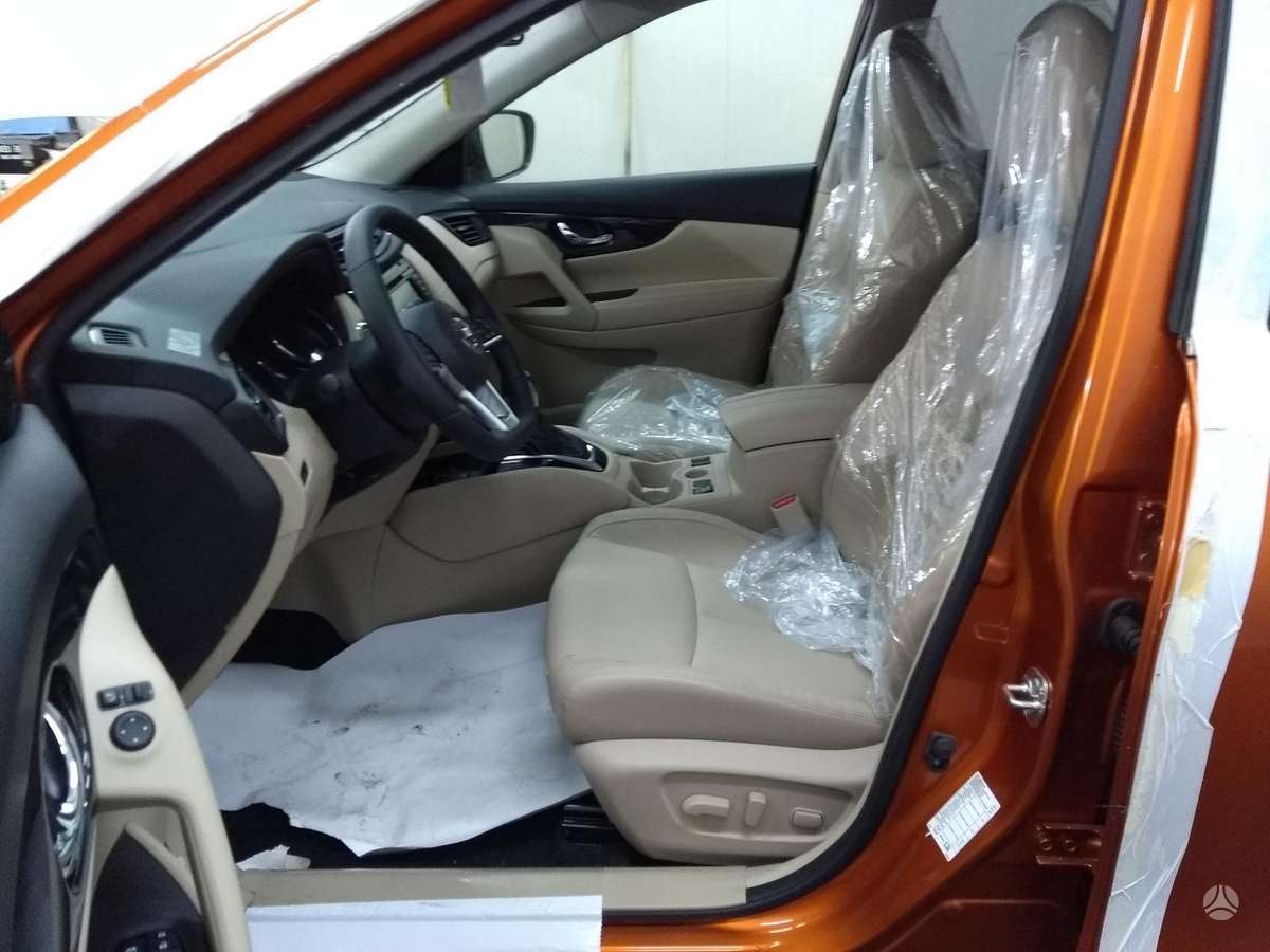 Nissan X-Trail dalimis. Test auto