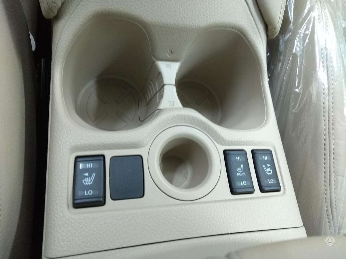 Nissan X-Trail for parts. Test auto