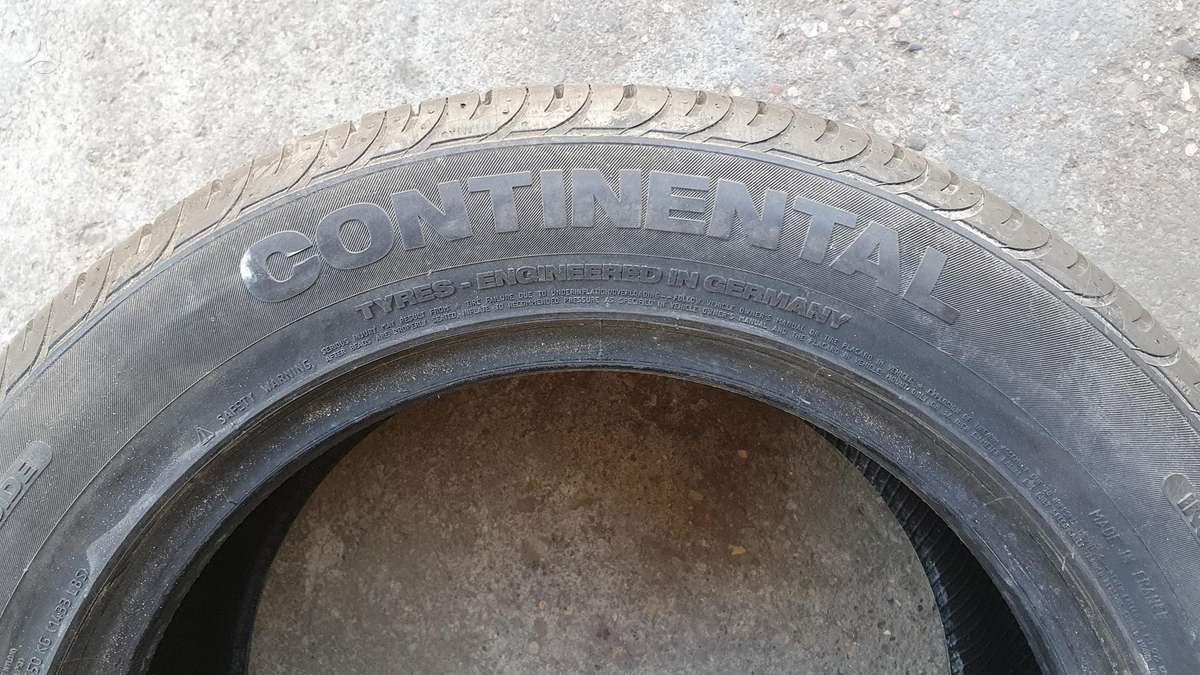 Continental Premium Contact, summer 215/55 R16
