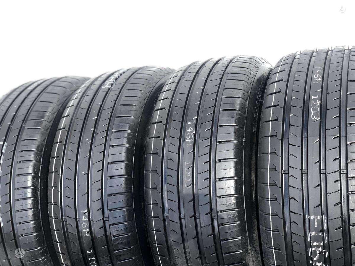 Sunny, summer 245/45 R17