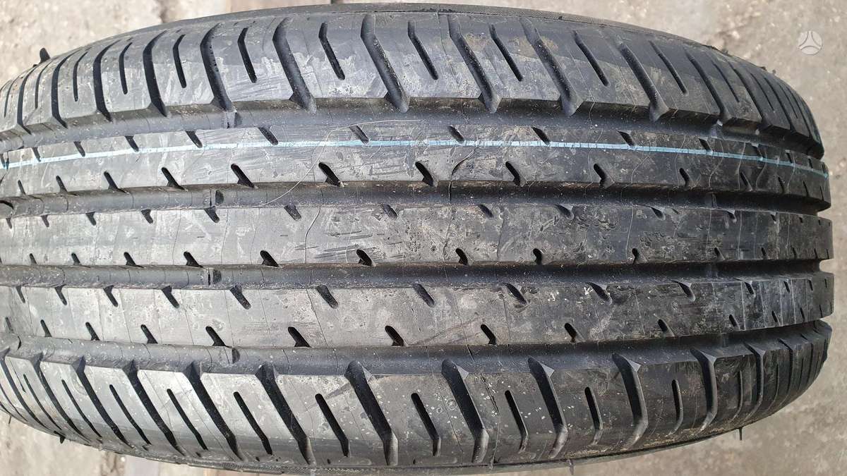 Michelin Pilot HX, summer 225/60 R15