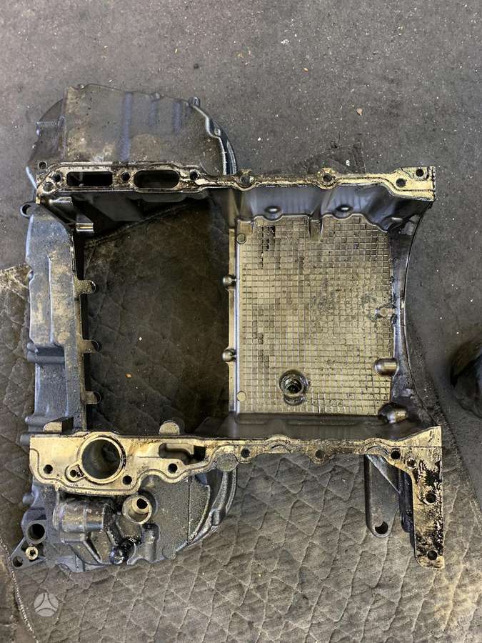 Audi Q7, CRTC, variklio detalės