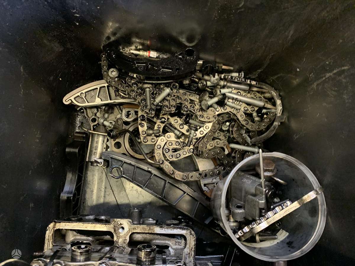 Audi Q7, CRTC, variklio detalės