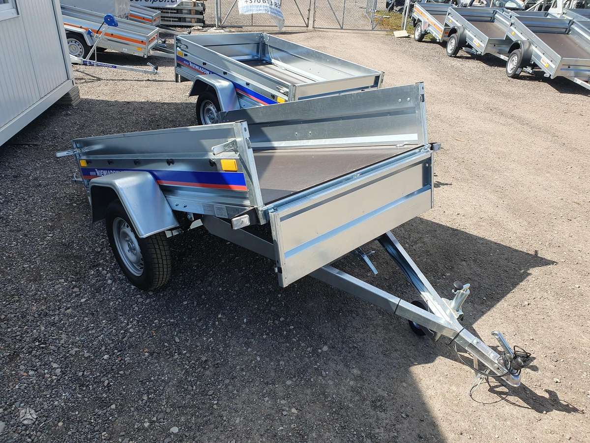 Niewiadow BEG7520YU, passenger car trailers