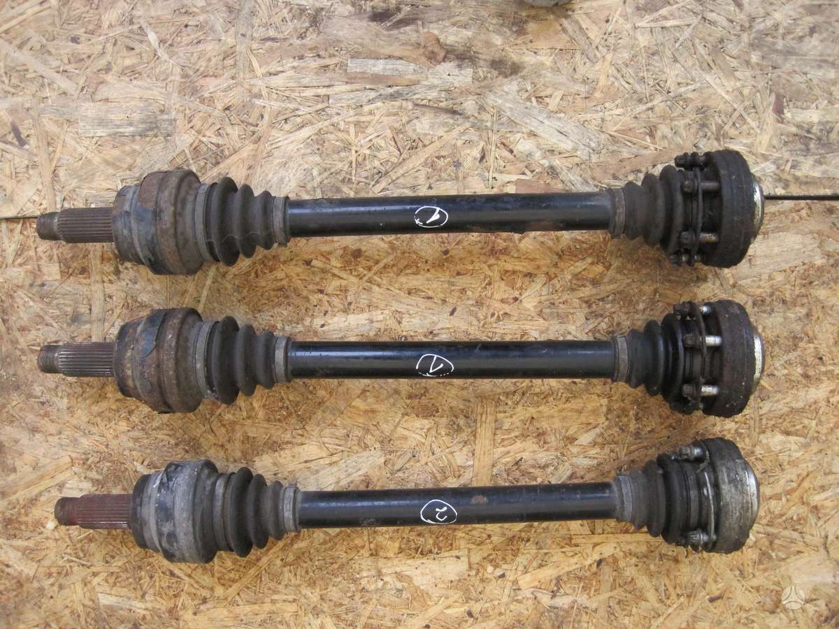 BMW X6, P7565455802, pusasis